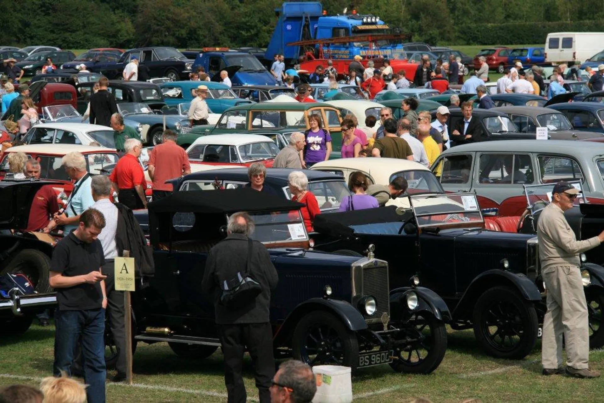 Cowley Classic Car Show 2025