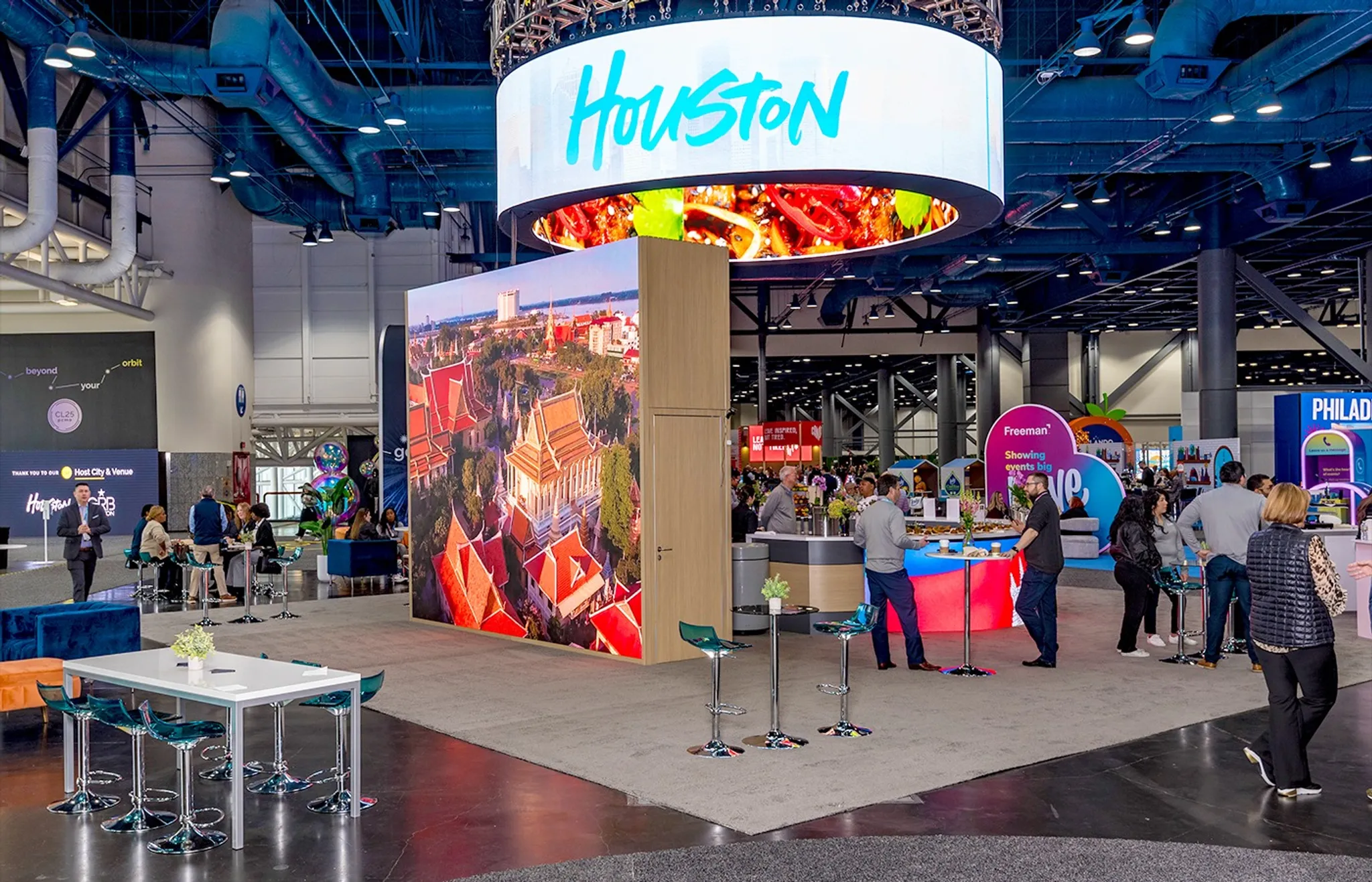 40x40 Îlot booth design by 2020 Exhibits