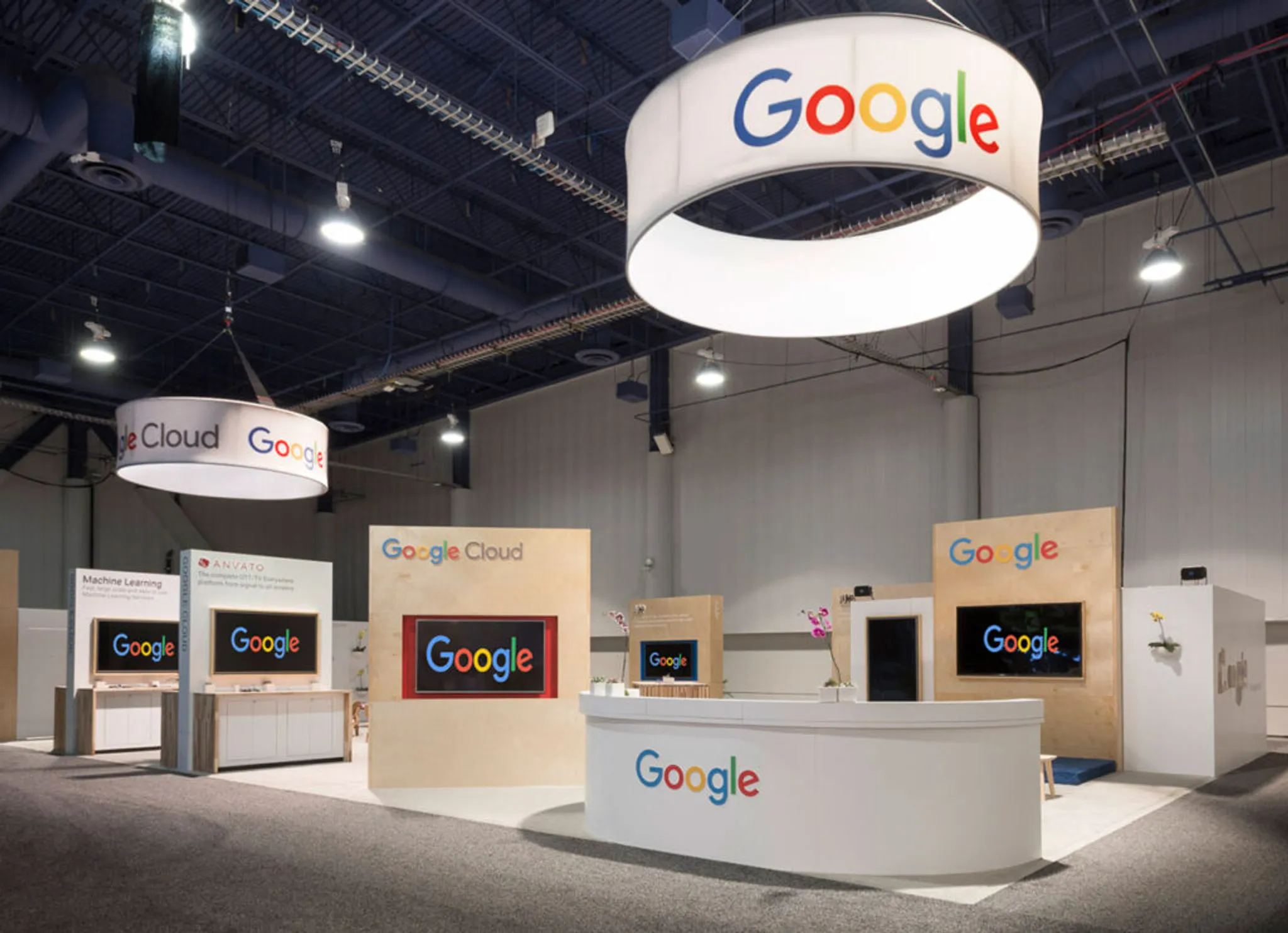 50x50 Island booth design by Art & Display