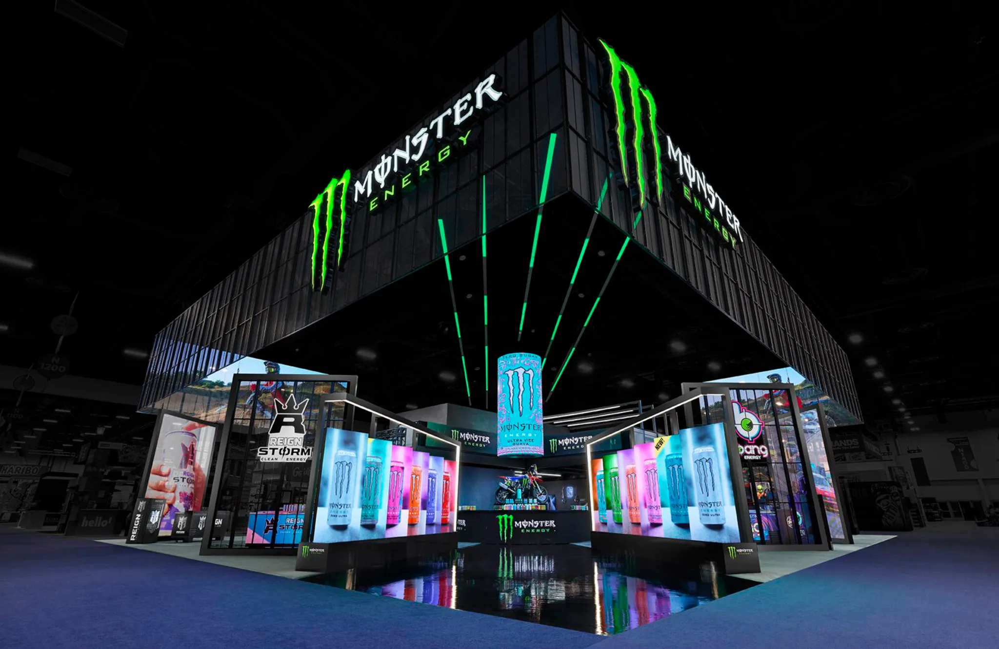 100x100 Island booth design by EDE Corporation