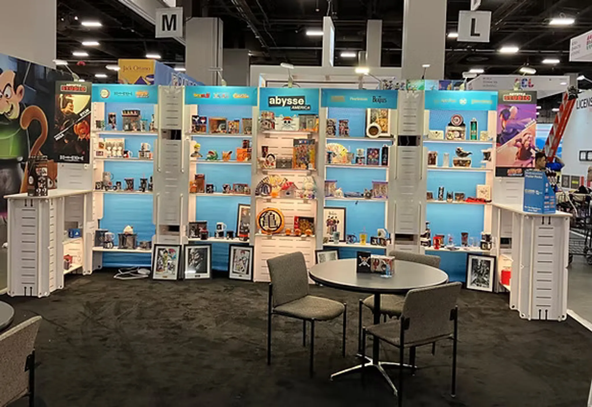 10x20 Inline booth design by Flatworks Displays