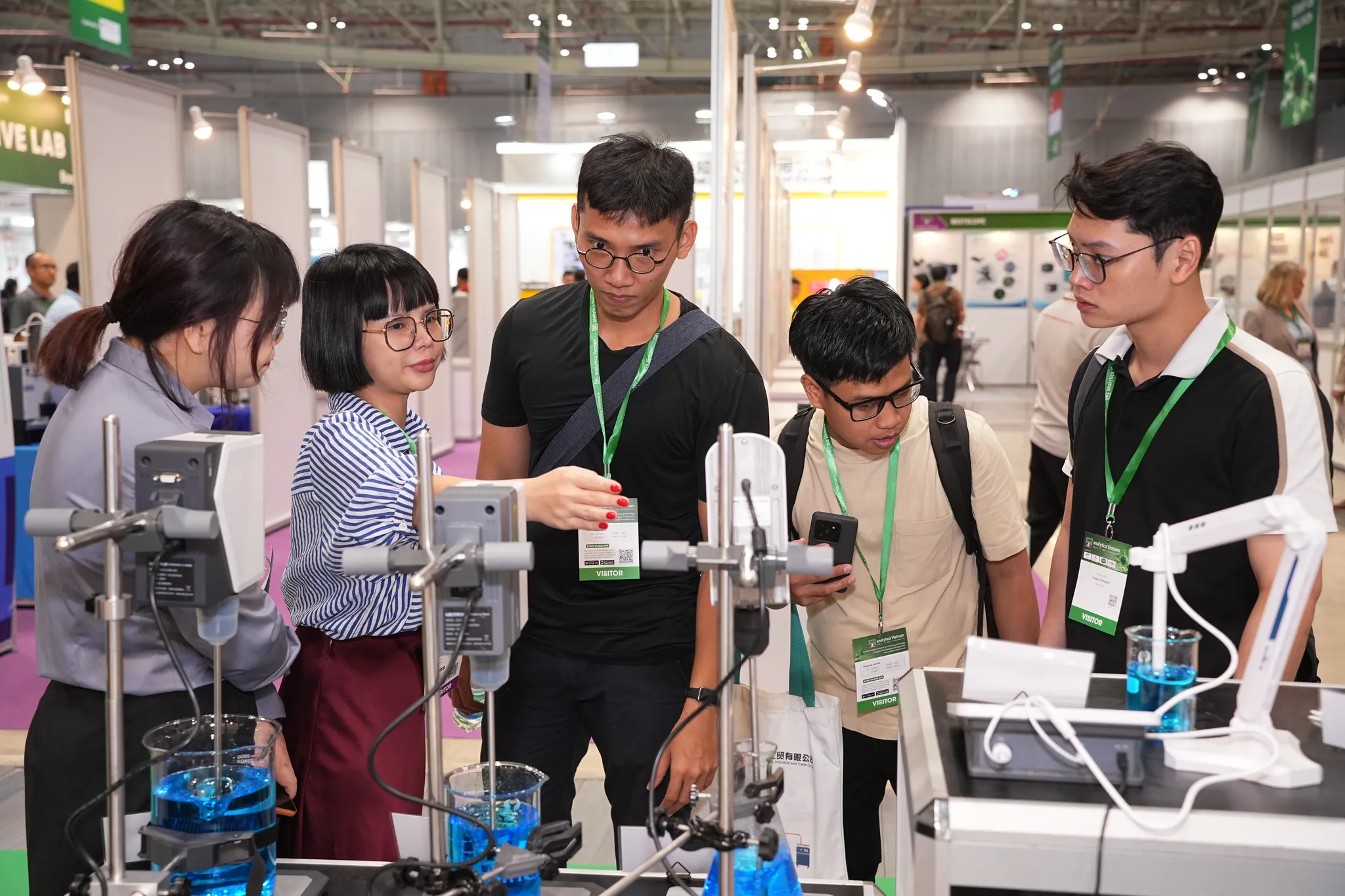 analytica Hanoi