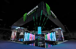 100x100 Island booth design by EDE Corporation