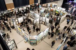 Spotlight on Art - Artists Market