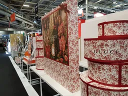 Shop Le Salon Paris